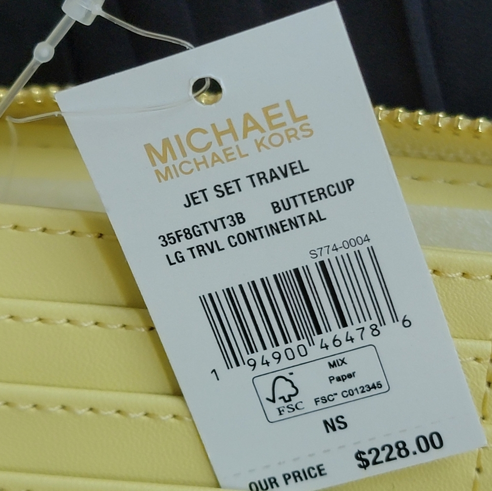 Michael Kors Jet Set Continental Wallet - Picture 5 of 5